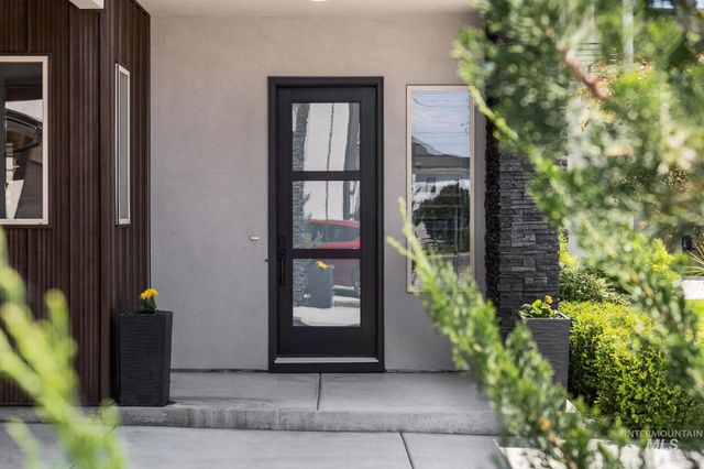 5076 N Thorton Lane, Boise, ID 83714