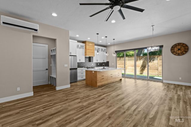 5076 N Thorton Lane, Boise, ID 83714