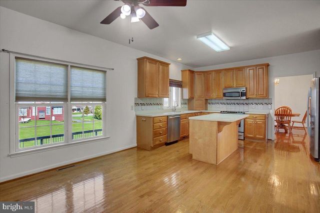 171 CELESTIAL TER, Greencastle, PA 17225