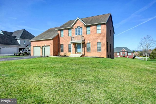 171 CELESTIAL TER, Greencastle, PA 17225