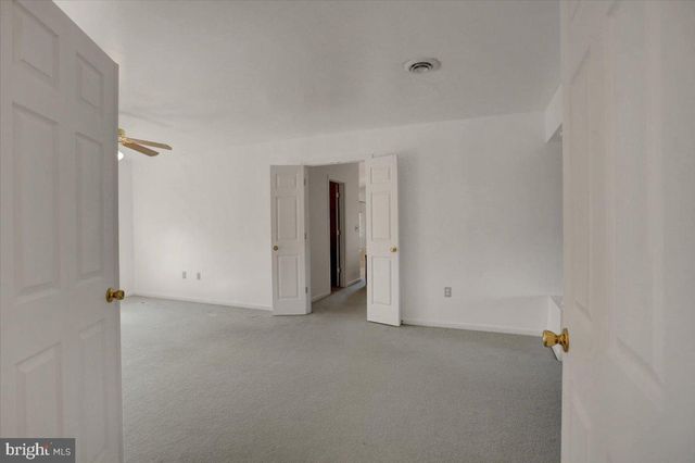 171 CELESTIAL TER, Greencastle, PA 17225