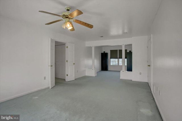 171 CELESTIAL TER, Greencastle, PA 17225