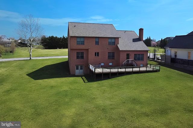 171 CELESTIAL TER, Greencastle, PA 17225