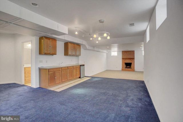 171 CELESTIAL TER, Greencastle, PA 17225