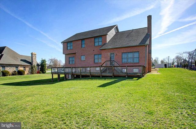 171 CELESTIAL TER, Greencastle, PA 17225