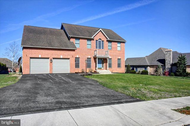171 CELESTIAL TER, Greencastle, PA 17225