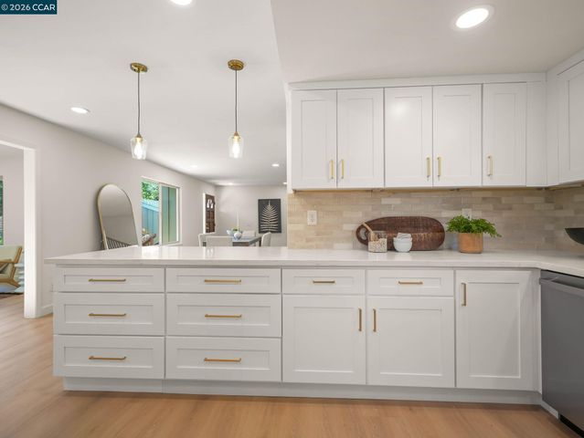 441 Sycamore Hill Dr, Danville, CA 94526