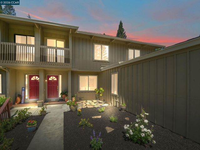 441 Sycamore Hill Dr, Danville, CA 94526