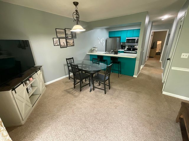 180 Lake Club Drive 19, Branson, MO 65616