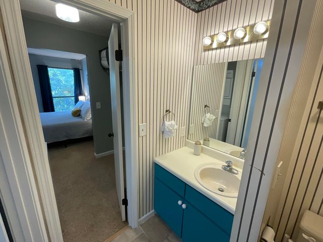 180 Lake Club Drive 19, Branson, MO 65616