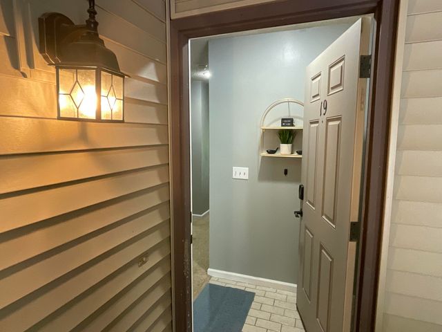 180 Lake Club Drive 19, Branson, MO 65616