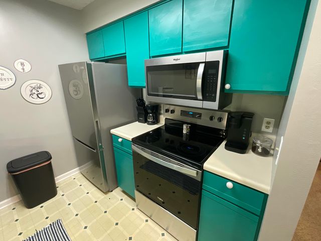 180 Lake Club Drive 19, Branson, MO 65616