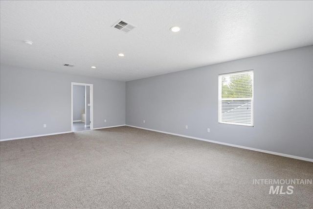 8207 E Shallon, Nampa, ID 83687