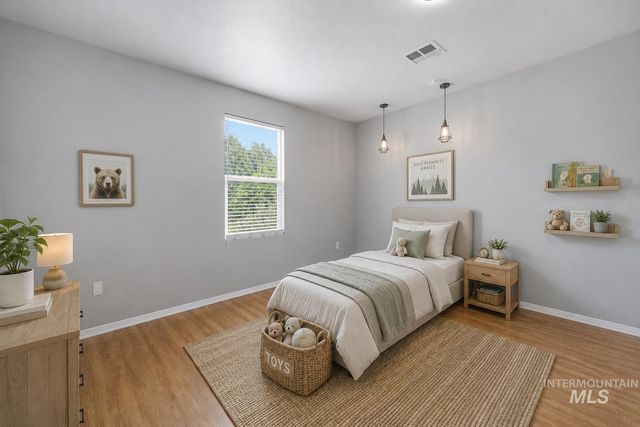8207 E Shallon, Nampa, ID 83687