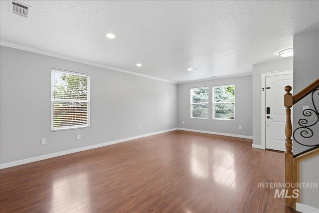 8207 E Shallon, Nampa, ID 83687