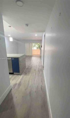 1555 W 44th Place 247, Hialeah, FL 33012