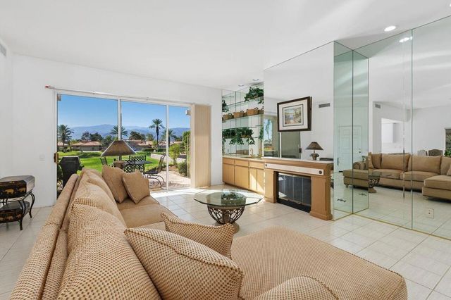 31 Pebble Beach Drive, Rancho Mirage, CA 92270