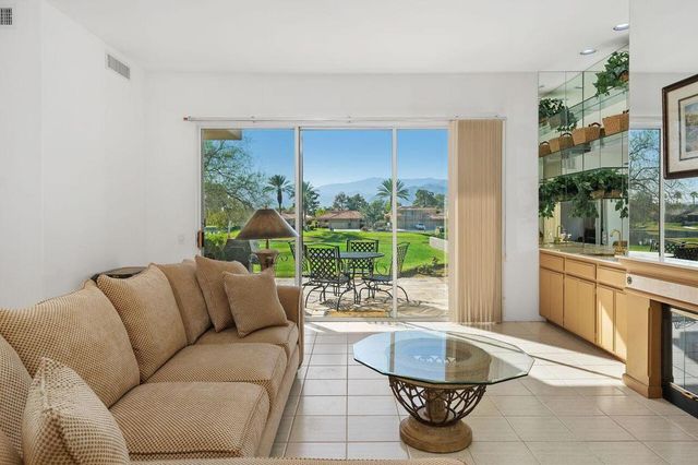 31 Pebble Beach Drive, Rancho Mirage, CA 92270