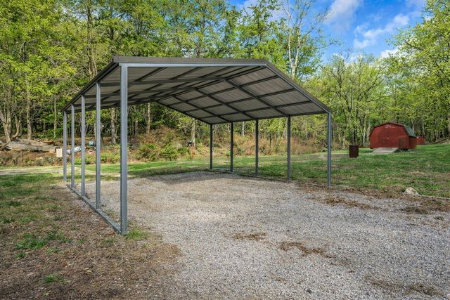 1783 Agnew Rd, Pulaski, TN 38478