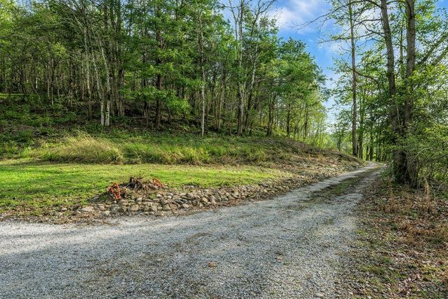 1783 Agnew Rd, Pulaski, TN 38478