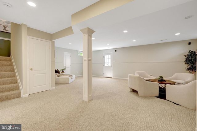 42985 CHESTERTON ST, Ashburn, VA 20147