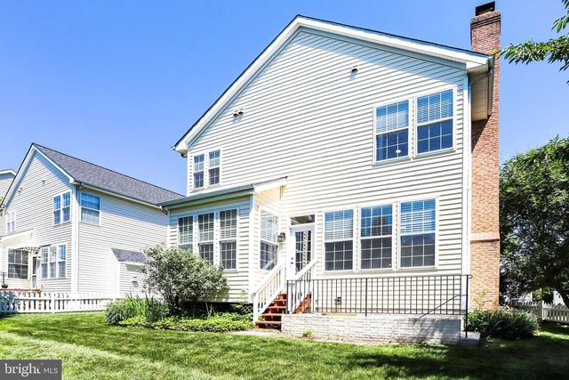42985 CHESTERTON ST, Ashburn, VA 20147