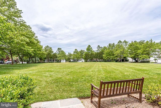 42985 CHESTERTON ST, Ashburn, VA 20147