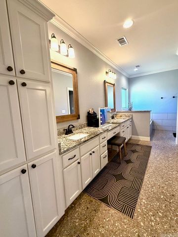 24 kalli Circle, Vilonia, AR 72173