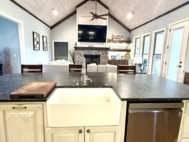 24 kalli Circle, Vilonia, AR 72173