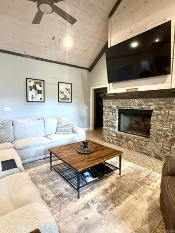 24 kalli Circle, Vilonia, AR 72173