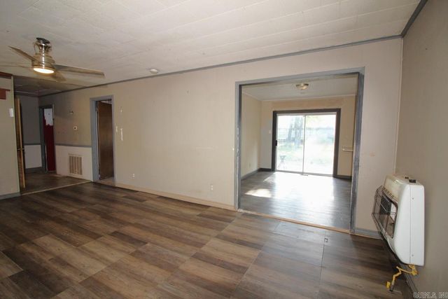 2218 Lakeshore Drive, Hot Springs, AR 71913