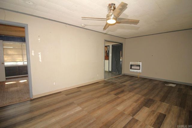 2218 Lakeshore Drive, Hot Springs, AR 71913
