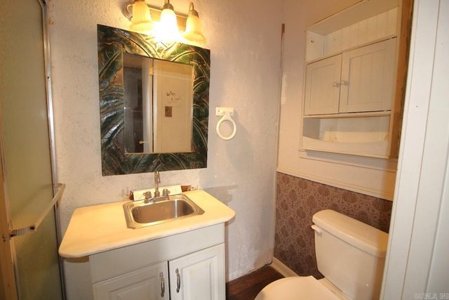 2218 Lakeshore Drive, Hot Springs, AR 71913