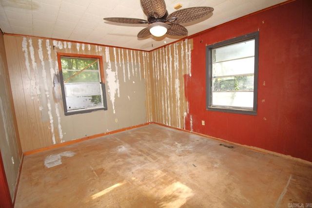 2218 Lakeshore Drive, Hot Springs, AR 71913