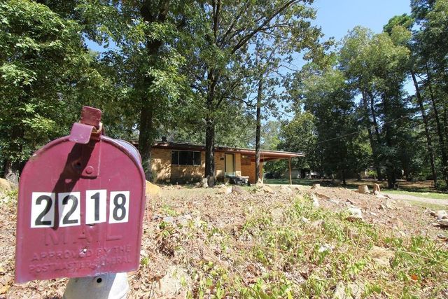 2218 Lakeshore Drive, Hot Springs, AR 71913