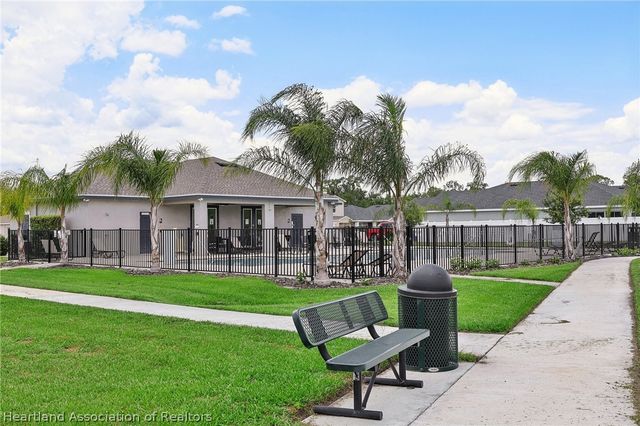 1745 EAGLE HAMMOCK Boulevard, Eagle Lake, FL 33839