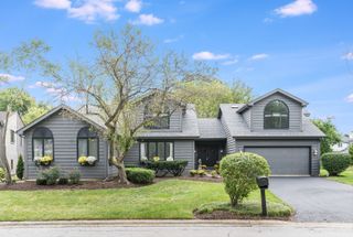1923 Hillside Lane, Lisle, IL 60532