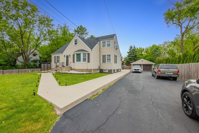 5510 W 81st Place, Burbank, IL 60459