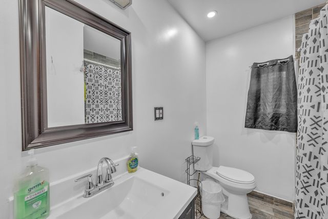 5510 W 81st Place, Burbank, IL 60459