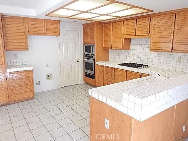 13311 Saratoga Drive, Tustin, CA 92782