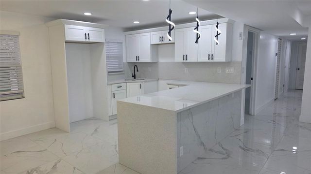 5332 NW 18th Street 1-O, Lauderhill, FL 33313