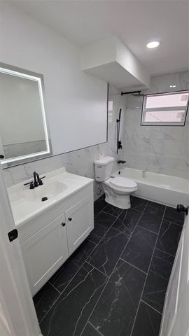 5332 NW 18th Street 1-O, Lauderhill, FL 33313