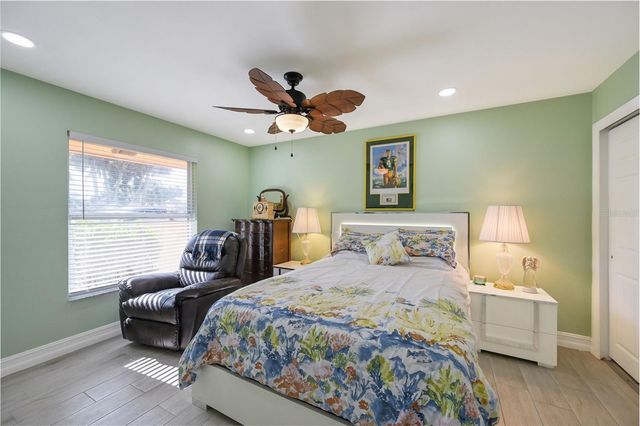 4240 PERTH COURT, North Fort Myers, FL 33903