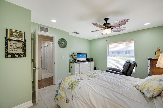 4240 PERTH COURT, North Fort Myers, FL 33903