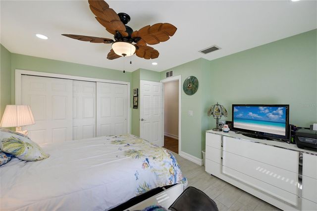 4240 PERTH COURT, North Fort Myers, FL 33903