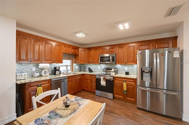 4240 PERTH COURT, North Fort Myers, FL 33903