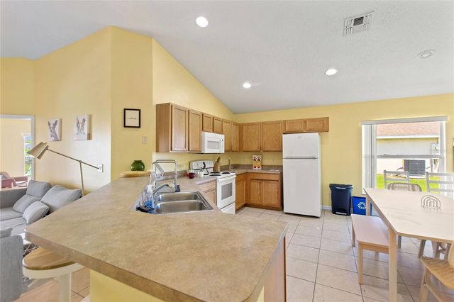 2705 PRESTWICK LANE, Kissimmee, FL 34744