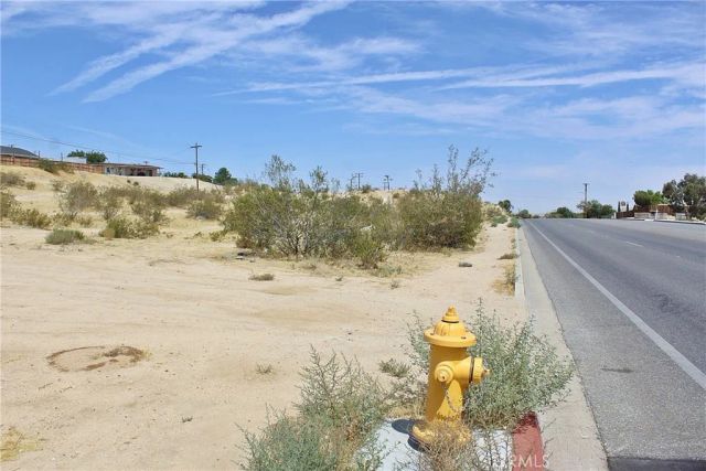 11 Village, Victorville, CA 92395