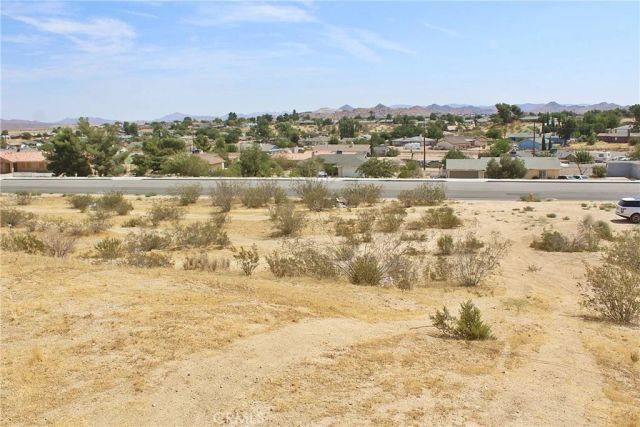 11 Village, Victorville, CA 92395