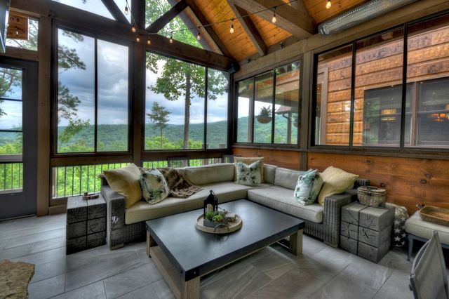 436 Geronimo Road, Blue Ridge, GA 30513